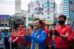 전재수, 국내 정치의 주요 인물로 떠오르다