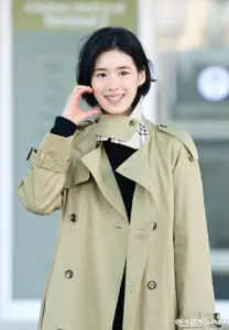 정은채: 눈부신 연기력으로 주목받는 그녀