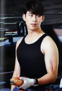 옥택연 — KR news