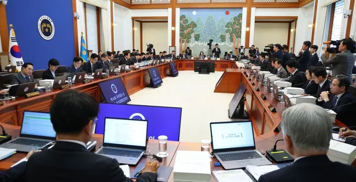 5 월 1 일 — KR news